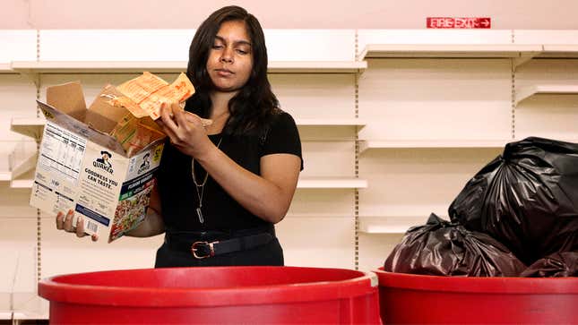 Image for article titled Woman Throws Away All The Food In Grocery Store So She Won’t Be Tempted