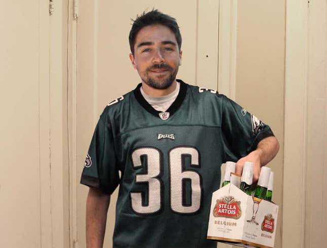 Image for article titled Friend Shows Up To Super Bowl Party Wearing Eagles Jersey For Some Reason