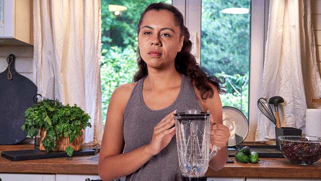 Image for article titled Temu Shopper Disappointed By Quality Of $1 Blender